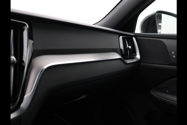 Volvo V60 2.0 T4 190 PK R-DESIGN + PANORAMADAK | WEGKL. TREKHAAK | STUURVERW. | ADAPTIVE CRUISE CONTROL