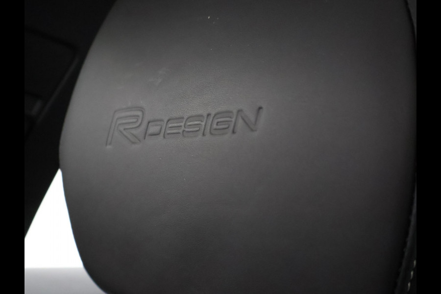 Volvo V60 2.0 T4 190 PK R-DESIGN + PANORAMADAK | WEGKL. TREKHAAK | STUURVERW. | ADAPTIVE CRUISE CONTROL