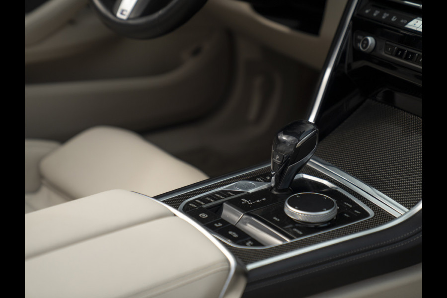 BMW 8 Serie 840i xDrive High Executive | M pakket | Harman/Kardon | Head-up