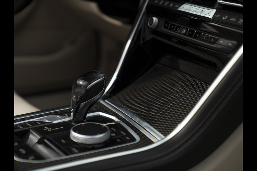 BMW 8 Serie 840i xDrive High Executive | M pakket | Harman/Kardon | Head-up