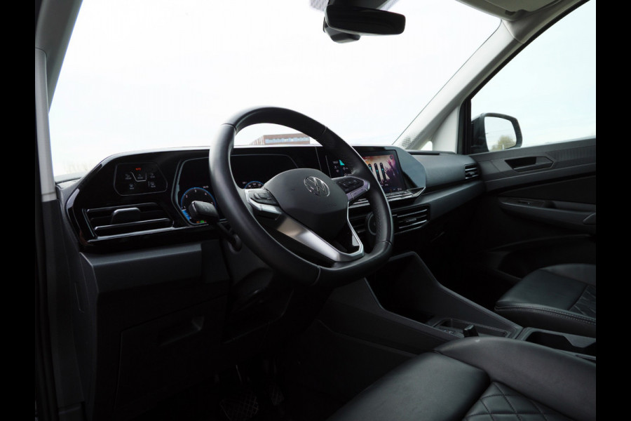 Volkswagen Caddy Cargo 2.0 TDI CUSTOM/DSG/LANE/VIRTUAL/CAMERA