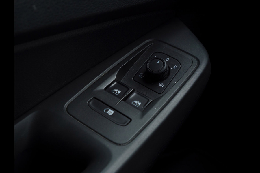 Volkswagen Caddy Cargo 2.0 TDI CUSTOM/DSG/LANE/VIRTUAL/CAMERA