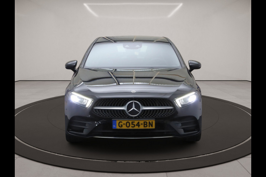 Mercedes-Benz A-Klasse 200 164 PK Automaat AMG Business Solution, Sfeerverlichting, Camera