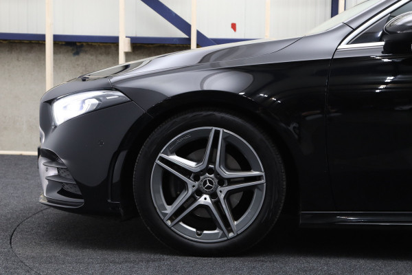 Mercedes-Benz A-Klasse 200 164 PK Automaat AMG Business Solution, Sfeerverlichting, Camera