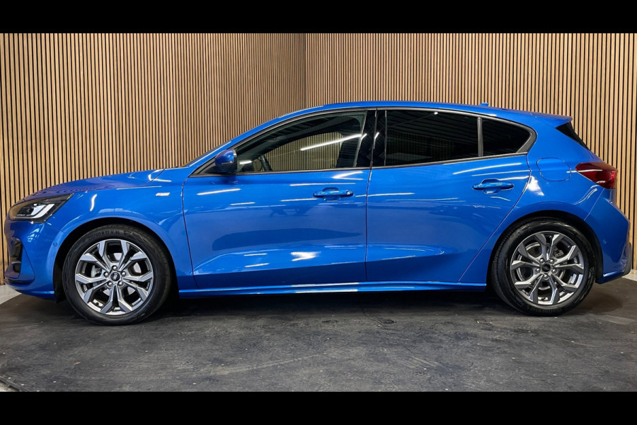 Ford Focus 1.0 EcoBoost Hybrid ST Line||CARPLAY/ANDROID|STOEL+STUURVERW|CAMERA|CLIMATE+CRUISE CONTROL|NAVIGATIE|1e EIG|NL-AUTO|NAP