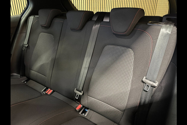 Ford Focus 1.0 EcoBoost Hybrid ST Line||CARPLAY/ANDROID|STOEL+STUURVERW|CAMERA|CLIMATE+CRUISE CONTROL|NAVIGATIE|1e EIG|NL-AUTO|NAP