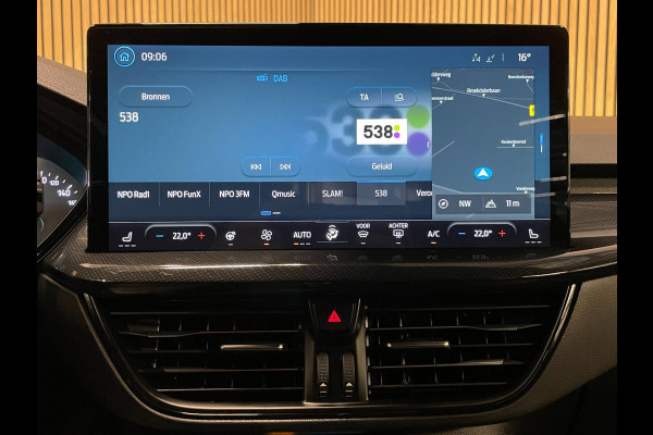 Ford Focus 1.0 EcoBoost Hybrid ST Line||CARPLAY/ANDROID|STOEL+STUURVERW|CAMERA|CLIMATE+CRUISE CONTROL|NAVIGATIE|1e EIG|NL-AUTO|NAP