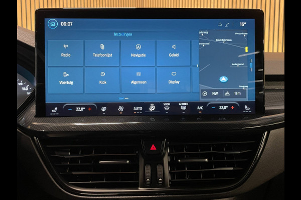 Ford Focus 1.0 EcoBoost Hybrid ST Line||CARPLAY/ANDROID|STOEL+STUURVERW|CAMERA|CLIMATE+CRUISE CONTROL|NAVIGATIE|1e EIG|NL-AUTO|NAP