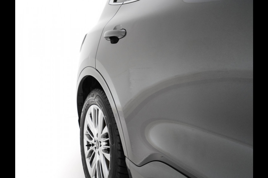 Ford Kuga 2.5 PHEV Vignale (Plug-In) (INCL-BTW) Aut. *HEAD-UP | LEATHER | DIGI-COCKPIT | FULL-LED | KEYLESS | DAB | CARPLAY | NAVI-FULLMAP | MEMORY-PACK | HEATED-COMFORTSEATS | PRIVACYGLASS | TOWBAR | 18''ALU*