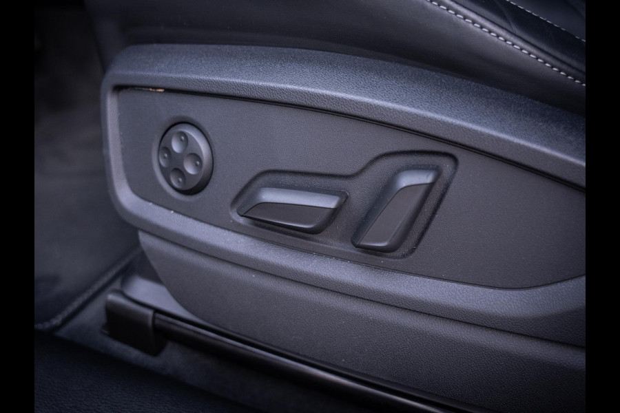 Audi Q5 55 TFSI e quattro Competition S-Line l RS Seats l HUD l Pano l B&O