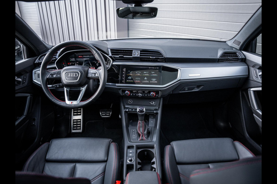 Audi Q3 Sportback 40 TFSI quattro S Edition - Competition l Chrono Grijs l Pano l Matrix