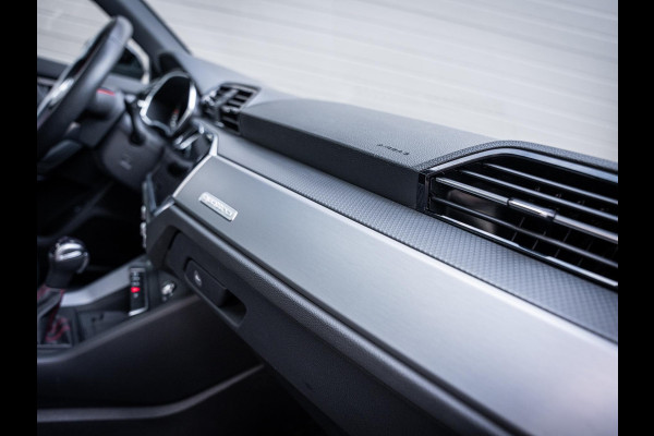 Audi Q3 Sportback 40 TFSI quattro S Edition - Competition l Chrono Grijs l Pano l Matrix