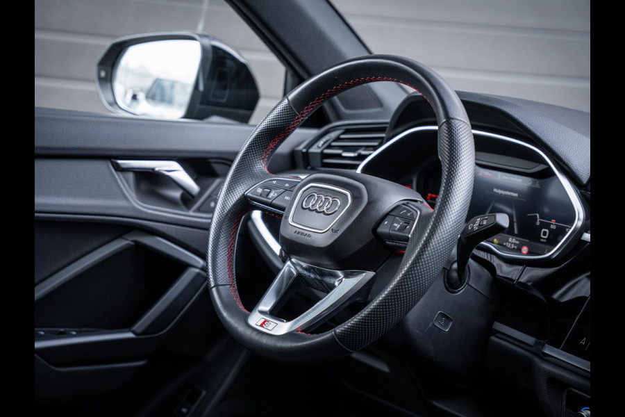 Audi Q3 Sportback 40 TFSI quattro S Edition - Competition l Chrono Grijs l Pano l Matrix