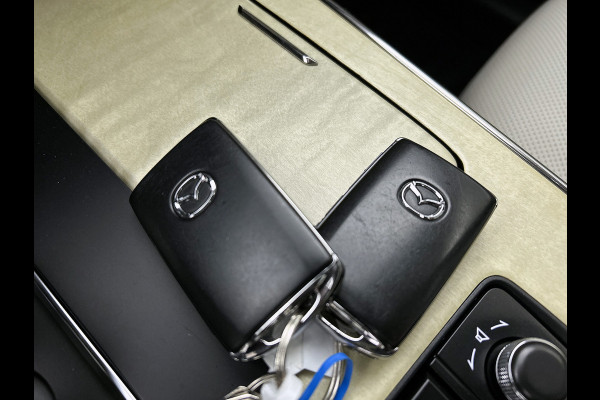 Mazda CX-60 2.5 e-SkyActiv PHEV Takumi | FULL OPTION | PANORAMADAK | 2500KG Trekgewicht / WINTER PACK/AWD