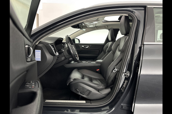 Volvo V60 2.0 D3 Momentum Aut. *PANO | HEAD-UP | LEATHER | FULL-LED | KEYLESS | BLINDSPOT | CAMERA | DAB | DIGI-COCKPIT | NAVI-FULLMAP | ECC | PDC | CRUISE | 17''ALU | TOWBAR*
