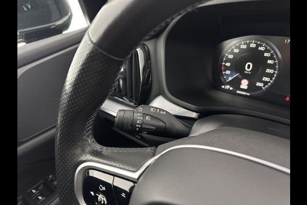 Volvo V60 2.0 D3 Momentum Aut. *PANO | HEAD-UP | LEATHER | FULL-LED | KEYLESS | BLINDSPOT | CAMERA | DAB | DIGI-COCKPIT | NAVI-FULLMAP | ECC | PDC | CRUISE | 17''ALU | TOWBAR*