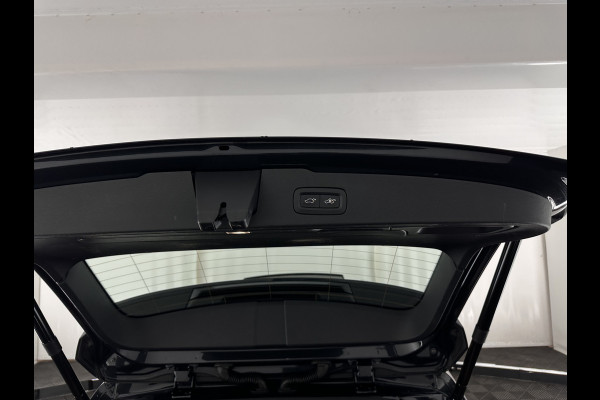 Volvo V60 2.0 D3 Momentum Aut. *PANO | HEAD-UP | LEATHER | FULL-LED | KEYLESS | BLINDSPOT | CAMERA | DAB | DIGI-COCKPIT | NAVI-FULLMAP | ECC | PDC | CRUISE | 17''ALU | TOWBAR*