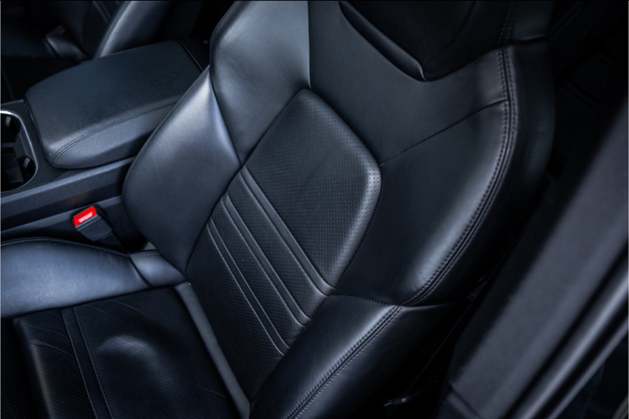 Porsche Cayenne Coupé 3.0 E-Hybrid - Sport Chrono l Panorama l 360c l Memory l Coupe