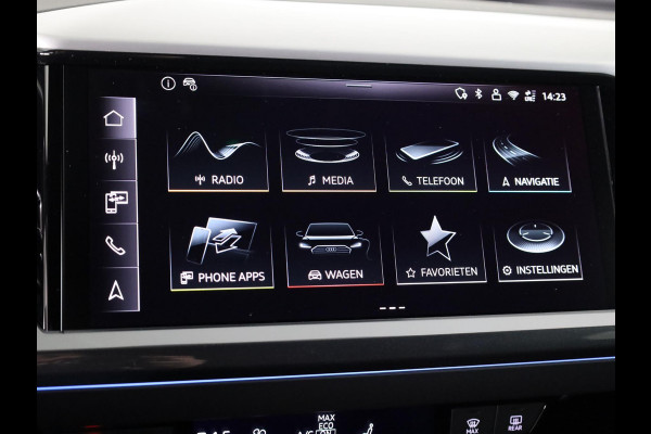Audi Q4 e-tron 45 quattro S Edition Competition 82 kWh Ambient Light | Achteruitrijcamera | Apple Carplay | Zwart optiek pakket | Adaptive cruise control |