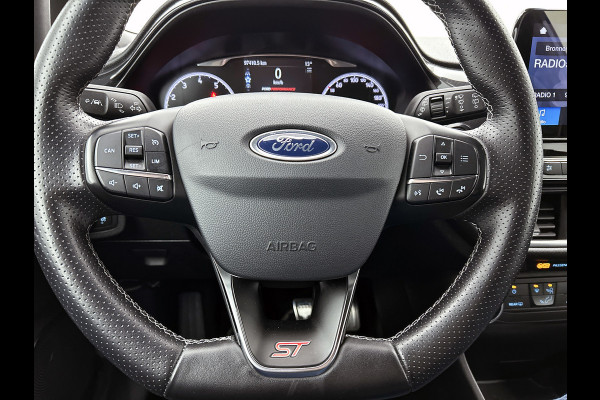 Ford Fiesta 1.5 EcoBoost ST-3(Goed OnderH, Navi, Carplay/ Android, Parkeersensoren, Auto Airco, Cruise Con, Etc)