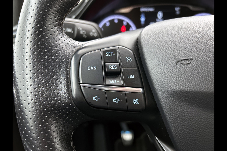 Ford Fiesta 1.5 EcoBoost ST-3(Goed OnderH, Navi, Carplay/ Android, Parkeersensoren, Auto Airco, Cruise Con, Etc)