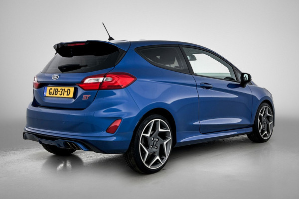 Ford Fiesta 1.5 EcoBoost ST-3(Goed OnderH, Navi, Carplay/ Android, Parkeersensoren, Auto Airco, Cruise Con, Etc)
