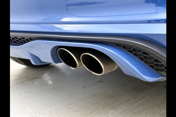 Ford Fiesta 1.5 EcoBoost ST-3(Goed OnderH, Navi, Carplay/ Android, Parkeersensoren, Auto Airco, Cruise Con, Etc)