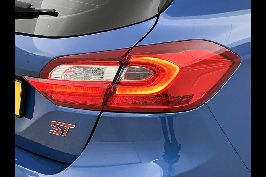 Ford Fiesta 1.5 EcoBoost ST-3(Goed OnderH, Navi, Carplay/ Android, Parkeersensoren, Auto Airco, Cruise Con, Etc)