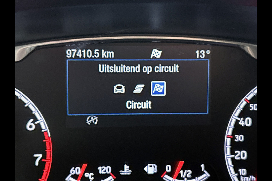 Ford Fiesta 1.5 EcoBoost ST-3(Goed OnderH, Navi, Carplay/ Android, Parkeersensoren, Auto Airco, Cruise Con, Etc)