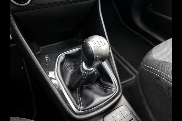 Ford Fiesta 1.5 EcoBoost ST-3(Goed OnderH, Navi, Carplay/ Android, Parkeersensoren, Auto Airco, Cruise Con, Etc)