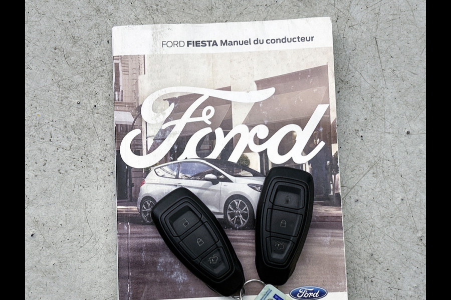 Ford Fiesta 1.5 EcoBoost ST-3(Goed OnderH, Navi, Carplay/ Android, Parkeersensoren, Auto Airco, Cruise Con, Etc)