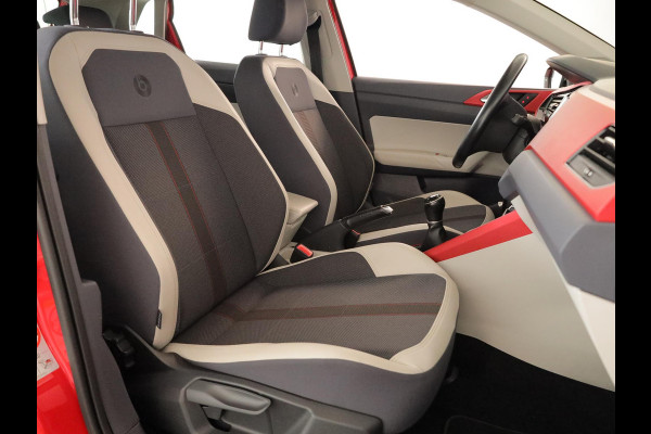 Volkswagen Polo 1.0 TSI Beats 95pk 5bak| airco| Camera| 16LM-velgen | extra getint glas | cruise control