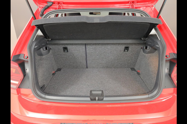 Volkswagen Polo 1.0 TSI Beats 95pk 5bak| airco| Camera| 16LM-velgen | extra getint glas | cruise control