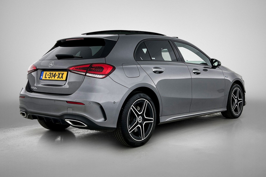 Mercedes-Benz A-Klasse 250 e Business Solution AMG Limited VOL! (NL-auto, Goed OnderH, Panorama, SfeerV, Elektrische stoelen, Etc)
