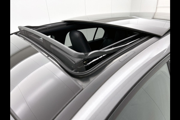 Mercedes-Benz A-Klasse 250 e Business Solution AMG Limited VOL! (NL-auto, Goed OnderH, Panorama, SfeerV, Elektrische stoelen, Etc)