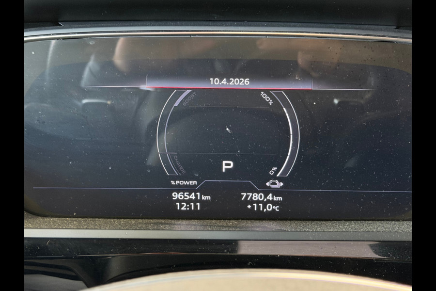 Audi e-tron Sportback 55 quattro S edition 95 kWh AUT. PANORAMADAK CAMERA VIRTUAL COCKPIT NAVI LEDER APPLE CARPLAY STOELVERWARMING