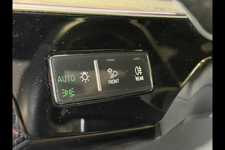 Audi e-tron Sportback 55 quattro S edition 95 kWh AUT. PANORAMADAK CAMERA VIRTUAL COCKPIT NAVI LEDER APPLE CARPLAY STOELVERWARMING