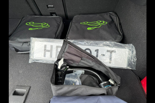 Volkswagen Golf GTE 245PK HYBRID SPORT TREKHAAK/CAMERA/IQ-LIGHT/PANORAMADAK