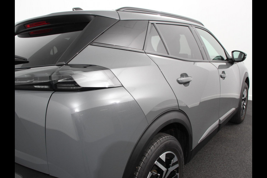 Peugeot 2008 1.2 PureTech 130pk Automaat Allure Navigatie Climate Control Camera 360 Dab Led Lichtmetalen Velgen Parkeer sensoren Cruise Control Adaptive Stoelverwarming