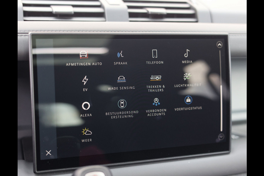 Land Rover Defender P400e X | Pano - Trekhaak - Meridian