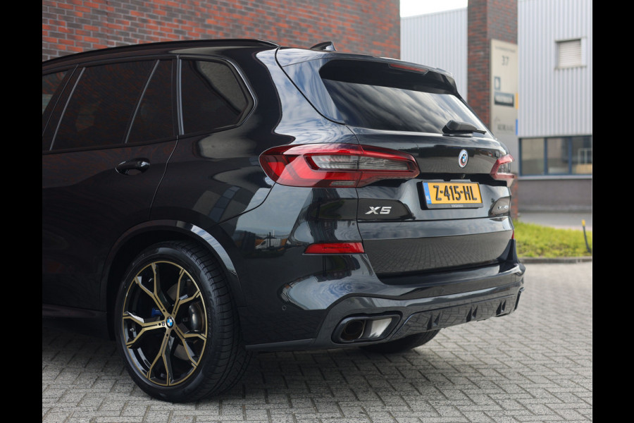 BMW X5 45e xDrive | SkyLounge - Trekhaak - B&W