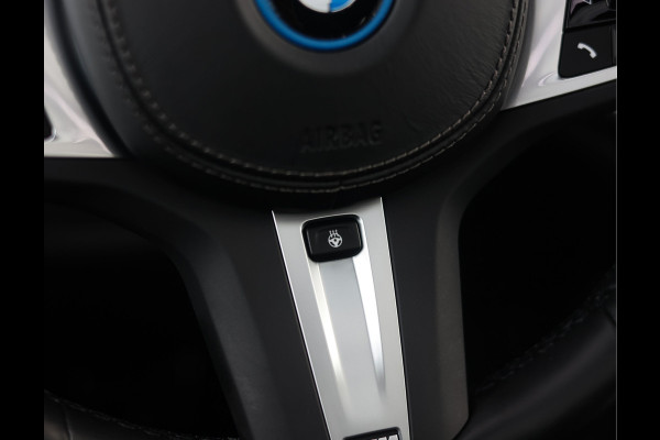 BMW X5 45e xDrive | SkyLounge - Trekhaak - B&W