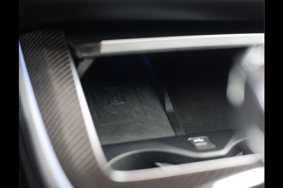 BMW X5 45e xDrive | SkyLounge - Trekhaak - B&W