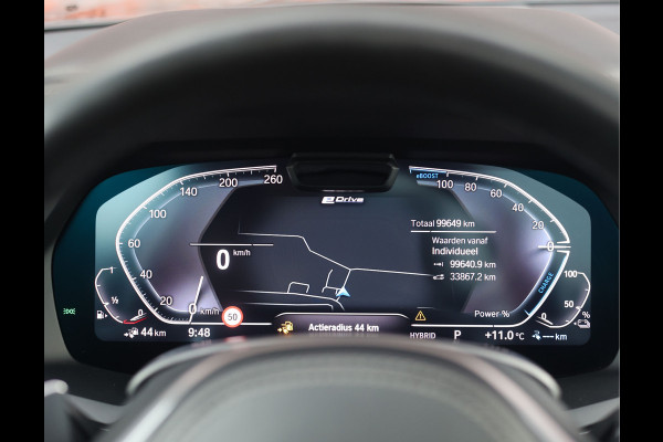 BMW X5 45e xDrive | SkyLounge - Trekhaak - B&W