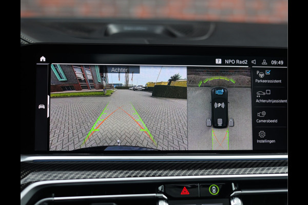 BMW X5 45e xDrive | SkyLounge - Trekhaak - B&W