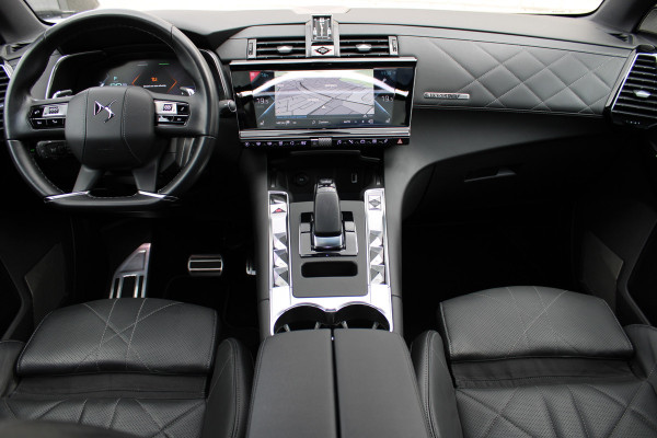 DS 7 Crossback E-Tense 4x4 300PK Rivoli | Full Options | Massage | Panoramadak | Trekhaak | Leder | Nachtzicht