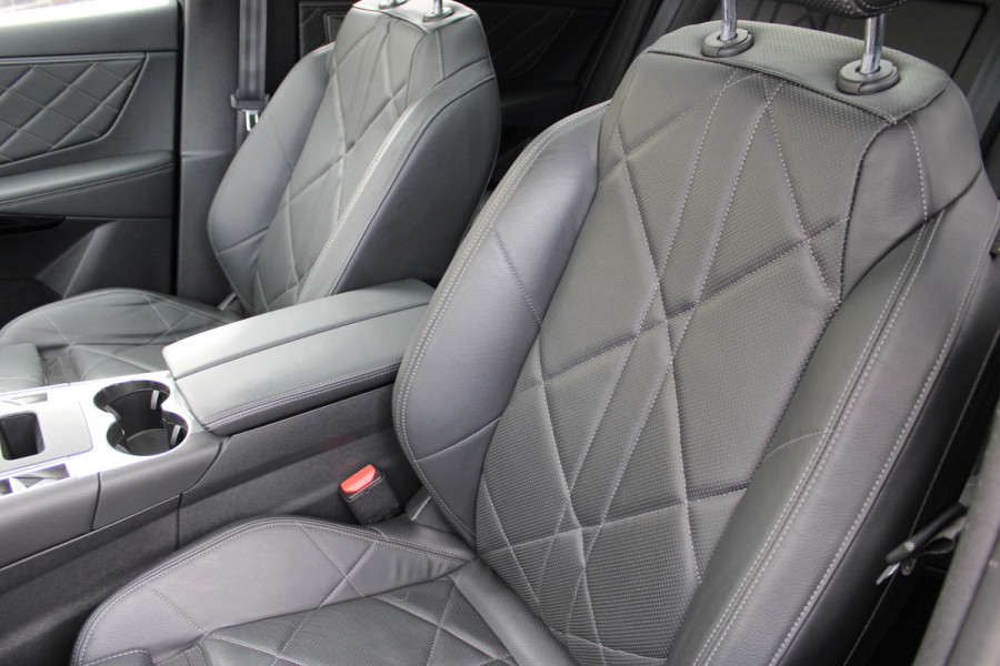 DS 7 Crossback E-Tense 4x4 300PK Rivoli | Full Options | Massage | Panoramadak | Trekhaak | Leder | Nachtzicht