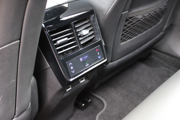 DS 7 Crossback E-Tense 4x4 300PK Rivoli | Full Options | Massage | Panoramadak | Trekhaak | Leder | Nachtzicht