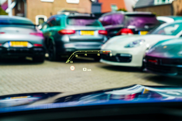 BMW 5 Serie M5 | Sport uitlaat | Head up Display | Driving Assistant Plus | Carbon Dak | Harman/Kardon | Stoelverkoeling | 360 Cam