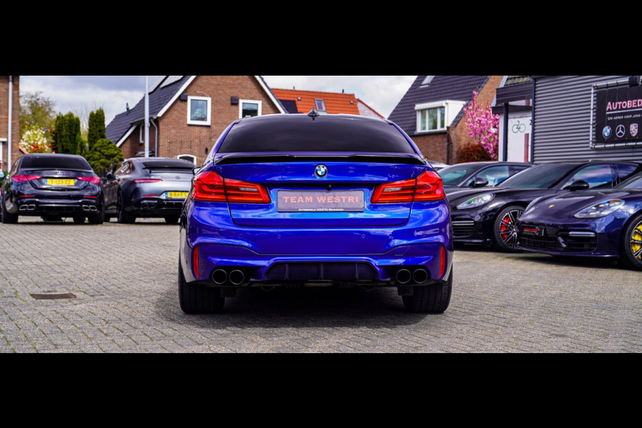 BMW 5 Serie M5 | Sport uitlaat | Head up Display | Driving Assistant Plus | Carbon Dak | Harman/Kardon | Stoelverkoeling | 360 Cam